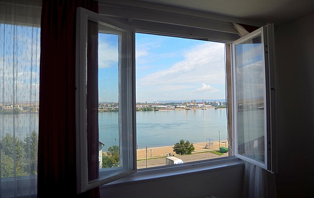 Apartment Mara Кладово Екстер'єр фото